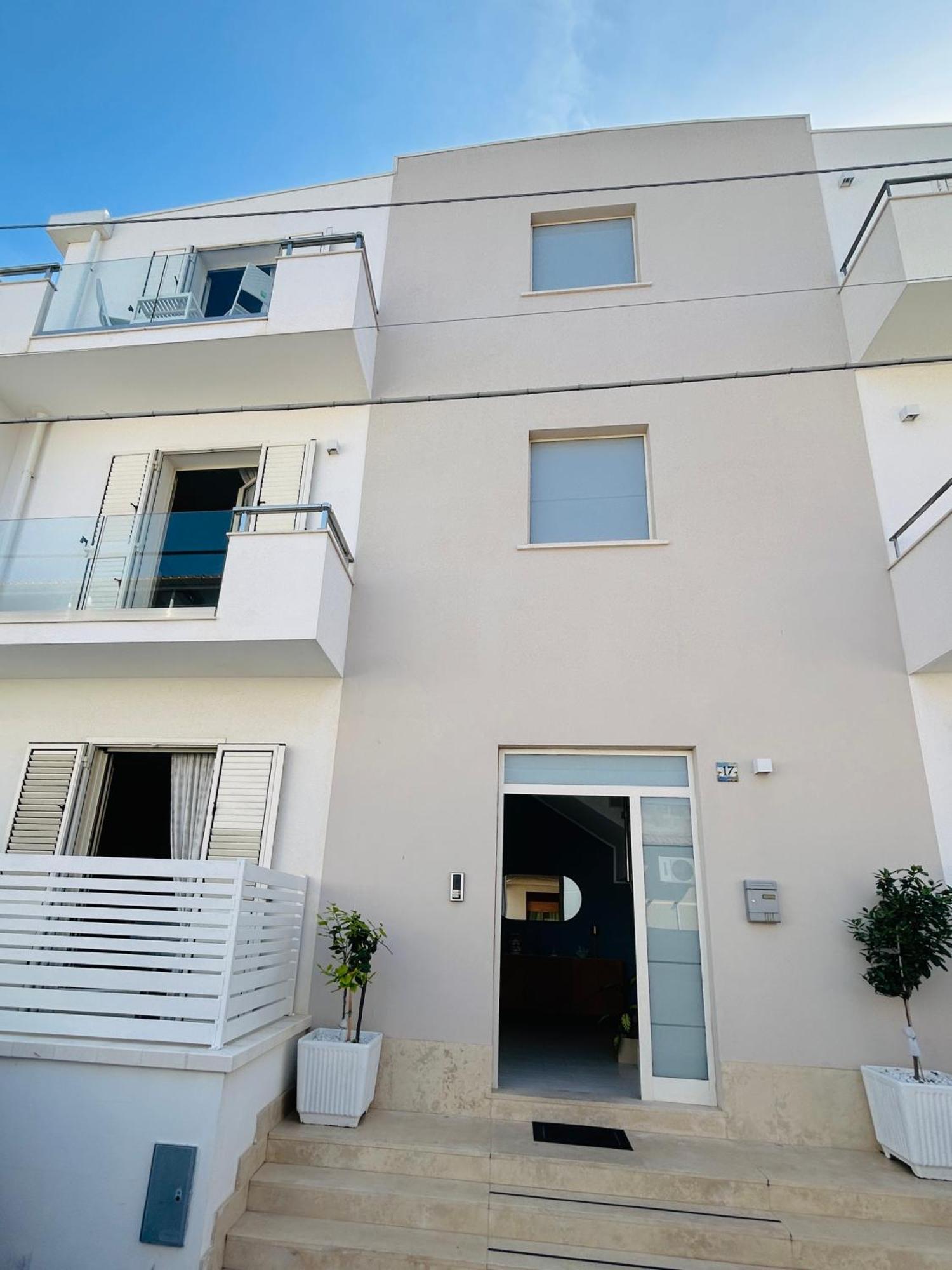 Sunlands 50 Meters From The Sandy With Wifi Holiday home Avola